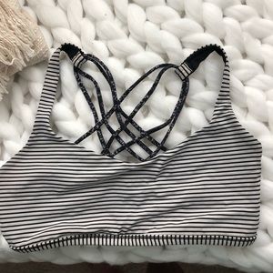 Lululemon bra